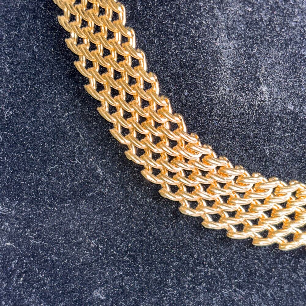 Vintage Napier Gold Mesh Choker Necklace Wide Collar 1980s Signed PAT 4774749 - Picture 3 of 10